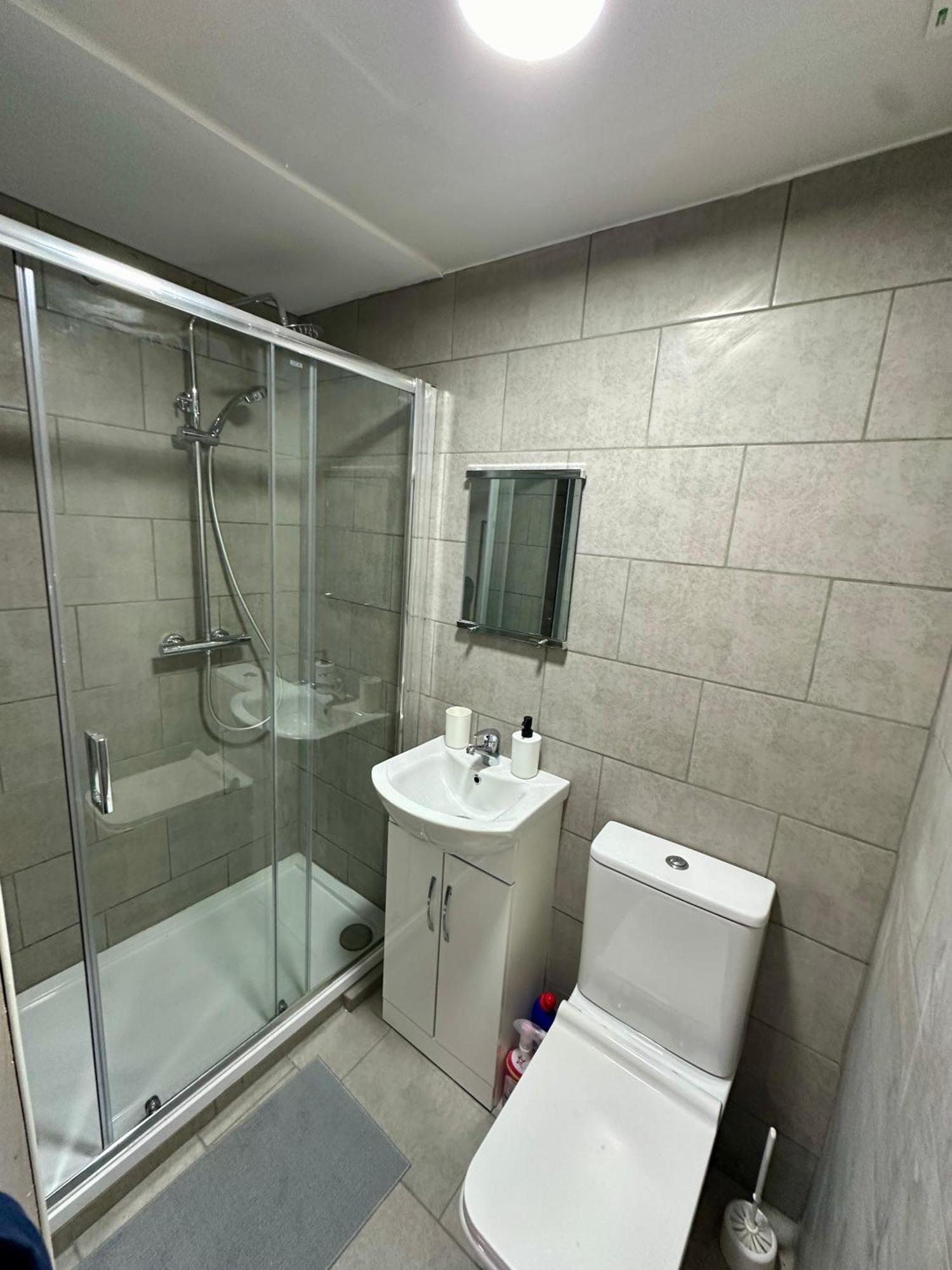Stratford Guesthouse London Bagian luar foto